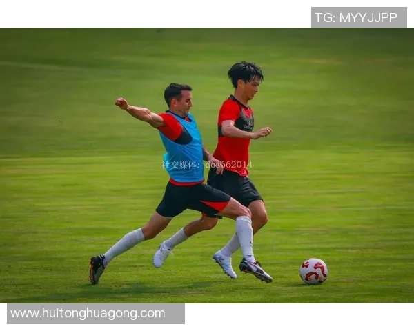 成都足球队反击战术解析与未来发展展望MBA