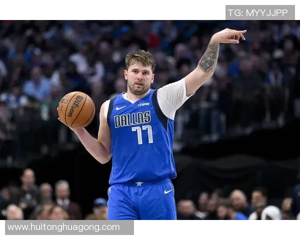 勇士与独行侠激战正酣CCTV全程直播精彩瞬间回顾